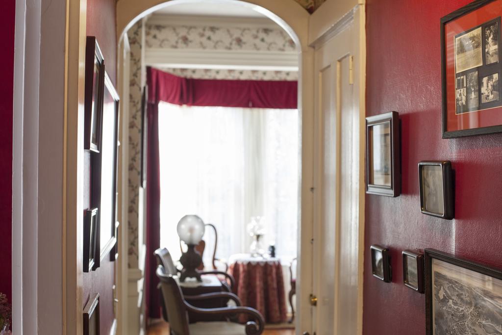 Isaiah Jones Homestead Bed And Breakfast Сандуіч Екстер'єр фото