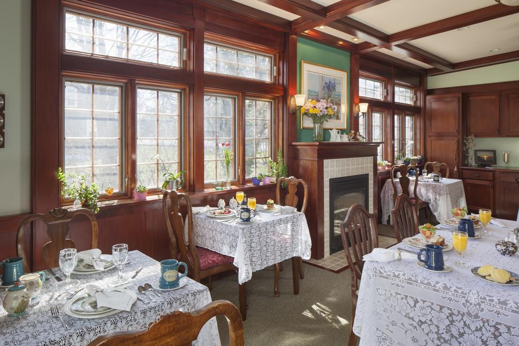 Isaiah Jones Homestead Bed And Breakfast Сандуіч Екстер'єр фото